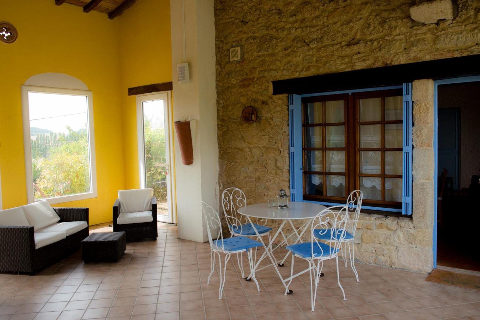 Nature'S Pace Holidays Montmaur  Exterior photo